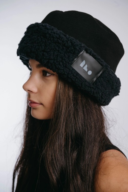 Black Hat  4in1 SLEEK&FLUFFY